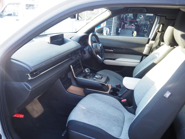 MX-30 ベースグレード 1年保証 車検整備付き ナビ テレビ バックカメラ Bluetooth音楽 プッシュスタート 観音開きドア(30枚目)