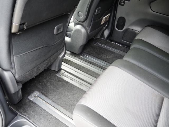 セレナ ハイウェイスターＶ　車検Ｒ８年９月　１年保証　後期型　ナビ　ＴＶ　全方位カメラ　Ｂｌｕｅｔｏｏｔｈ　バックカメラ　クルコン　両側パワスラ　ＥＴＣ（25枚目）