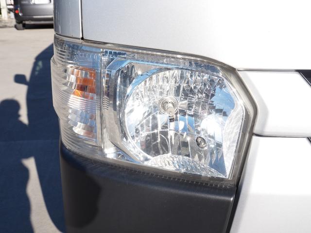 ハイエースバン ロングＤＸ　車検整備付き　４ＷＤ　ディーゼル　ナビ　バックカメラ　ＥＴＣ　Ｂｌｕｅｔｏｏｔｈ音楽　乗車定員６名　タイミングチェーンエンジン（10枚目）