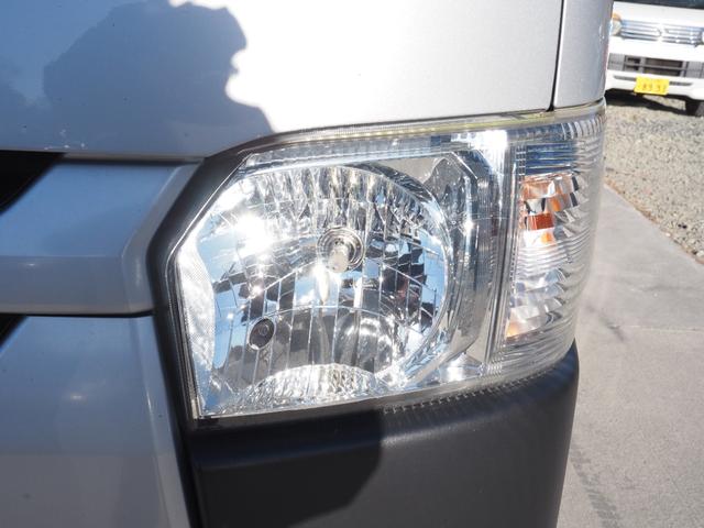 ハイエースバン ロングＤＸ　車検整備付き　４ＷＤ　ディーゼル　ナビ　バックカメラ　ＥＴＣ　Ｂｌｕｅｔｏｏｔｈ音楽　乗車定員６名　タイミングチェーンエンジン（11枚目）