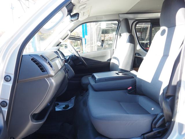 ハイエースバン ロングＤＸ　車検整備付き　４ＷＤ　ディーゼル　ナビ　バックカメラ　ＥＴＣ　Ｂｌｕｅｔｏｏｔｈ音楽　乗車定員６名　タイミングチェーンエンジン（15枚目）