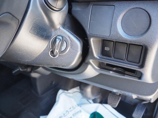 ハイエースバン ロングＤＸ　車検整備付き　４ＷＤ　ディーゼル　ナビ　バックカメラ　ＥＴＣ　Ｂｌｕｅｔｏｏｔｈ音楽　乗車定員６名　タイミングチェーンエンジン（25枚目）