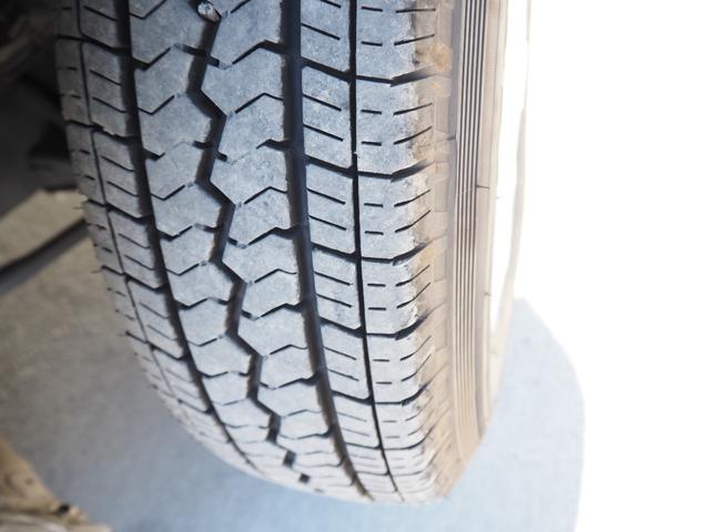 ハイエースバン ロングＤＸ　車検整備付き　４ＷＤ　ディーゼル　ナビ　バックカメラ　ＥＴＣ　Ｂｌｕｅｔｏｏｔｈ音楽　乗車定員６名　タイミングチェーンエンジン（38枚目）