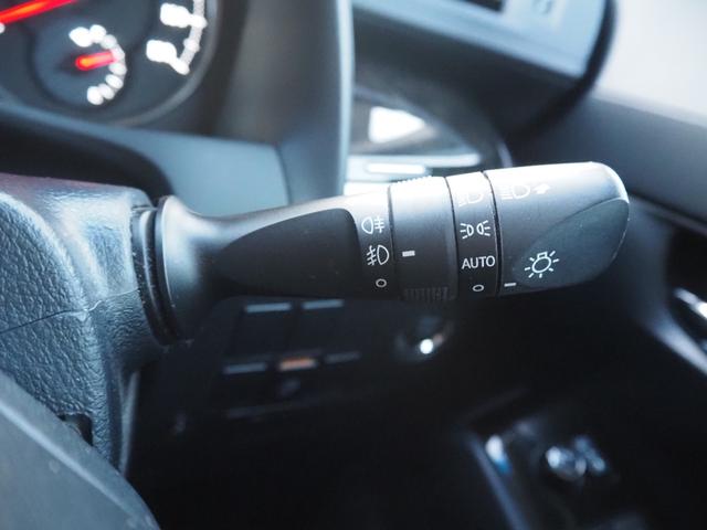 ヴェルファイア ２．５Ｚ　車検整備付き　１年保証　４ＷＤ　アルパイン１１型ナビ　フルセグ　バックカメラ　Ｂｌｕｅｔｏｏｔｈ　フリップダウンモニター　クルコン（33枚目）