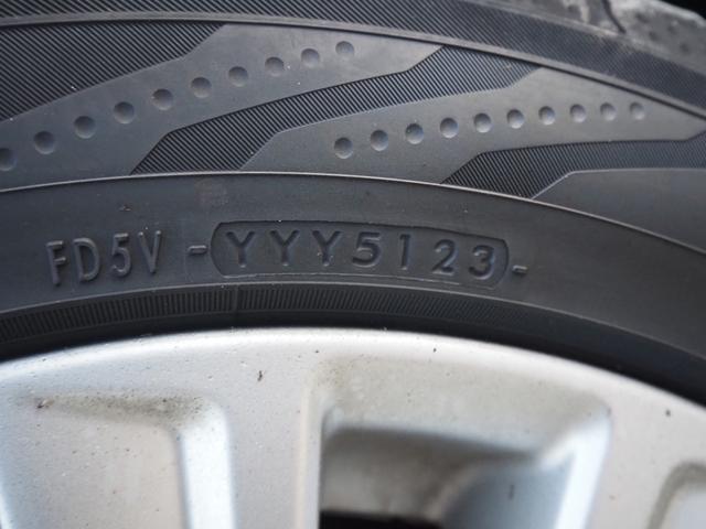 ヴェルファイア ２．５Ｚ　車検整備付き　１年保証　４ＷＤ　アルパイン１１型ナビ　フルセグ　バックカメラ　Ｂｌｕｅｔｏｏｔｈ　フリップダウンモニター　クルコン（47枚目）