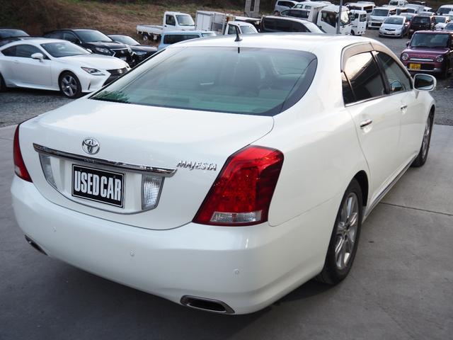 クラウンマジェスタ Ｇタイプ　車検整備付き　ナビ　ＴＶ　バックカメラ　前席パワーシート　シートヒーター　シートクーラー　クルコン　スマートキー×２（7枚目）