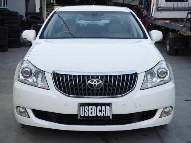 クラウンマジェスタ Ｇタイプ　車検整備付き　ナビ　ＴＶ　バックカメラ　前席パワーシート　シートヒーター　シートクーラー　クルコン　スマートキー×２（10枚目）