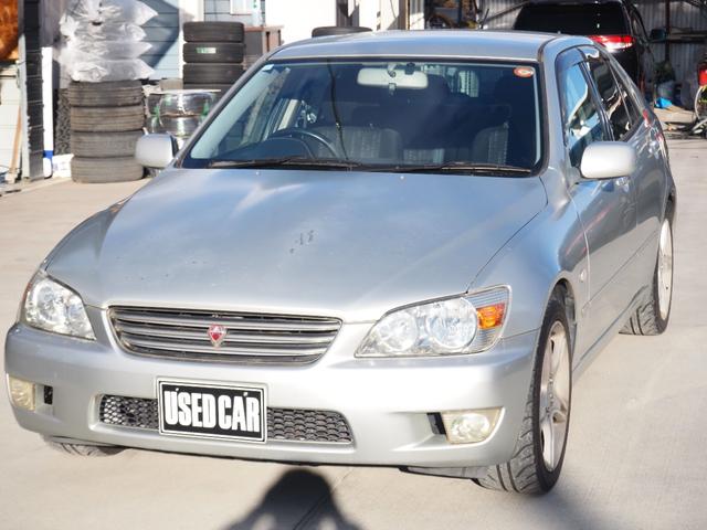 アルテッツァ ＲＳ２００　車検令和８年４月　６ＭＴ　オートエアコン　ＦＲ　タイミングベルト交換済（3枚目）