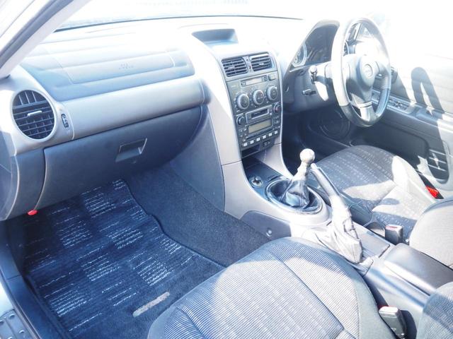 アルテッツァ ＲＳ２００　車検令和８年４月　６ＭＴ　オートエアコン　ＦＲ　タイミングベルト交換済（17枚目）