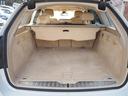 ラゲッジスペースも広々で沢山荷物を積み込めます！