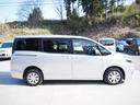 ヴォクシー Ｘ　Ｃパッケージ　車検令和７年１２月　４ＷＤ　８人乗り（7枚目）