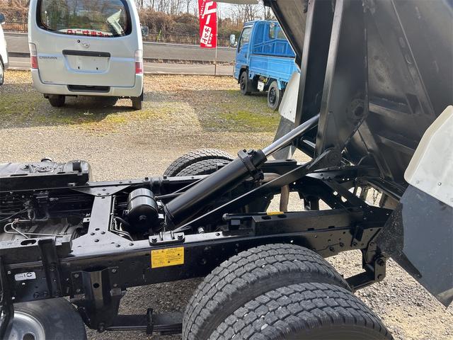 エルフトラック トラック ダンプ MT 後輪ダブル ETC エアコン パワーウィンドウ(25枚目)