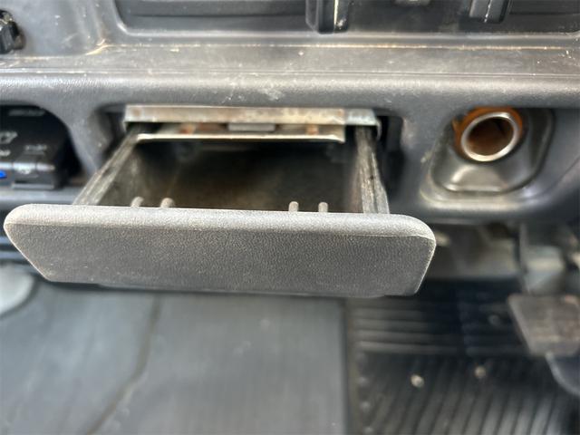 エルフトラック トラック ダンプ MT 後輪ダブル ETC エアコン パワーウィンドウ(43枚目)