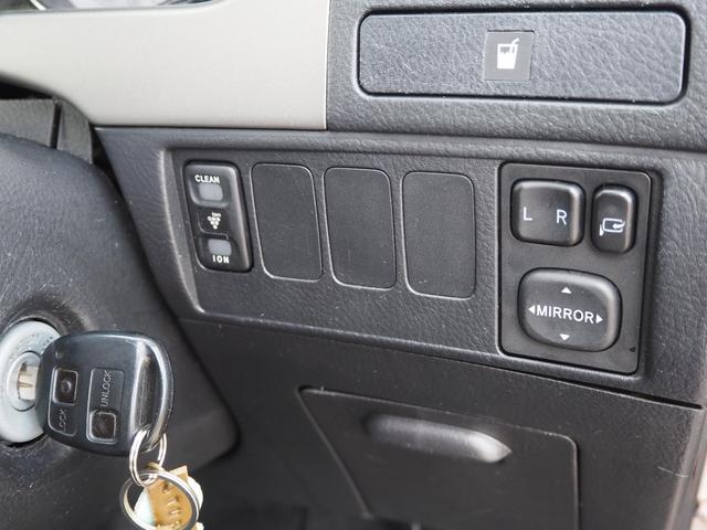 ムーヴ カスタム　ＲＳ　４ＷＤ　キーレス　アルミホイール　ＨＩＤ　ベンチシート　ローダウン　寒冷地仕様　ＨＤＤナビ（17枚目）