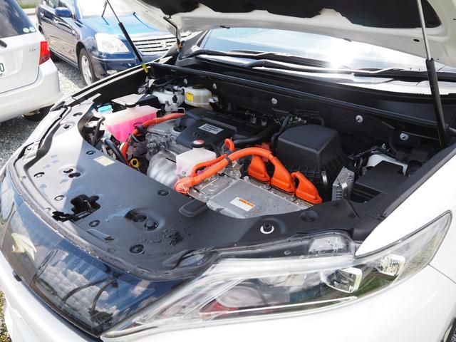 ハリアー プレミアム　アドバンスドパッケージ　４ＷＤ　ＥＴＣ　アルミホイール　スマートキー　レーンアシスト　クリアランスソナー　電動シート　メモリーナビ　全周囲カメラ　フルセグ（12枚目）
