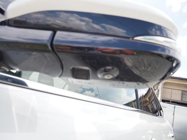 ハリアー プレミアム　アドバンスドパッケージ　４ＷＤ　ＥＴＣ　アルミホイール　スマートキー　レーンアシスト　クリアランスソナー　電動シート　メモリーナビ　全周囲カメラ　フルセグ（17枚目）
