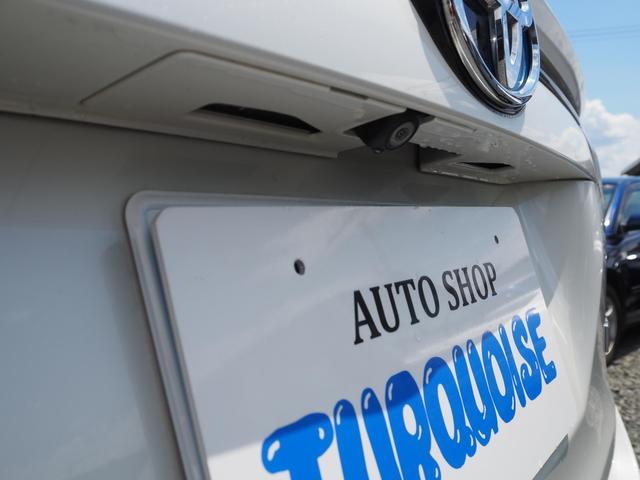 ハリアー プレミアム　アドバンスドパッケージ　４ＷＤ　ＥＴＣ　アルミホイール　スマートキー　レーンアシスト　クリアランスソナー　電動シート　メモリーナビ　全周囲カメラ　フルセグ（18枚目）