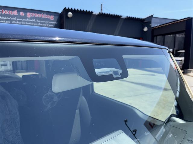 ジムニー ＸＣ　届出済未使用車　４ＷＤ　衝突軽減装置　クルーズコントロール　スマートキー　シートヒーター　ＬＥＤヘッドライト　オートライト　オートエアコン　フォグランプ　革巻きステアリング　ステアリングリモコン（27枚目）