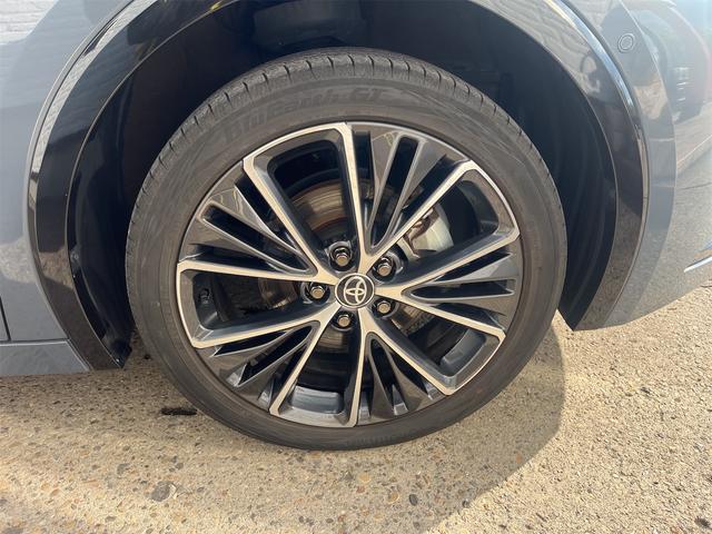 プリウス Ｚ　４ＷＤ　１２．３型ＴＶ　ナビ　ＥＴＣ２．０　デジタルインナーミラー　パノラミックビューモニター　パワーバックドア　ハンドルヒーター　ＢＳＭ　シートヒーター＆ベンチレーター　トヨタチームメート　ドラレコ（19枚目）