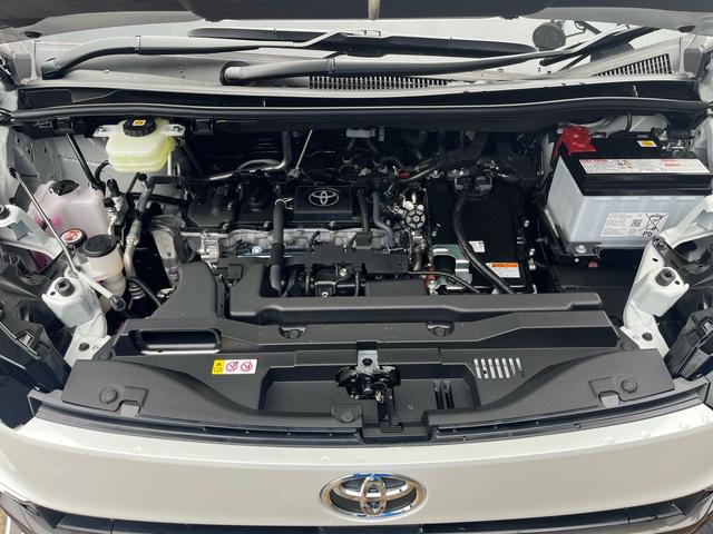 ヴォクシー ハイブリッドＳ－Ｚ　４ＷＤ　快適利便パッケージ　トヨタセィフティセンス　トヨタチームメイトアドバンスパーク＋ＰＶＭ＋ＰＫＳＢ　ＥＴＣ２．０　寒冷地仕様　両側電動スライドドア　登録済み未使用車（17枚目）