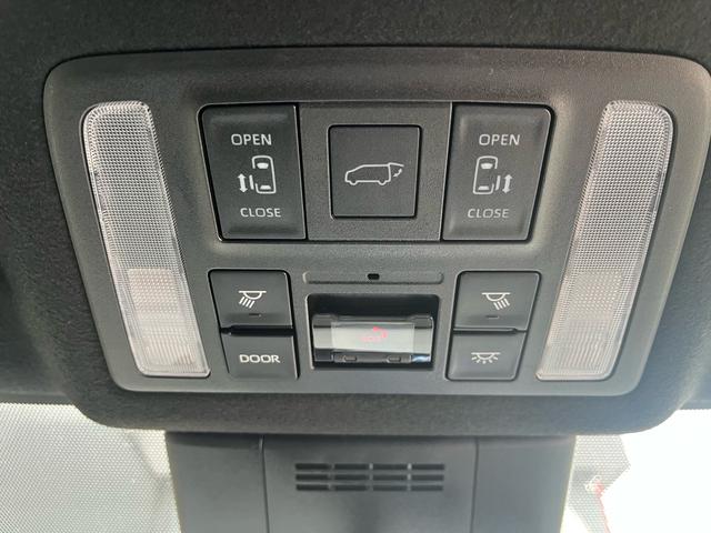 ヴォクシー ハイブリッドＳ－Ｚ　４ＷＤ　快適利便パッケージ　トヨタセィフティセンス　トヨタチームメイトアドバンスパーク＋ＰＶＭ＋ＰＫＳＢ　ＥＴＣ２．０　寒冷地仕様　両側電動スライドドア　登録済み未使用車（22枚目）