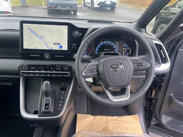 ヴォクシー ハイブリッドＳ－Ｚ　４ＷＤ　快適利便パッケージ　トヨタセィフティセンス　トヨタチームメイトアドバンスパーク＋ＰＶＭ＋ＰＫＳＢ　ＥＴＣ２．０　寒冷地仕様　両側電動スライドドア　登録済み未使用車（15枚目）