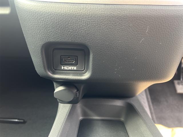ヴォクシー ハイブリッドＳ－Ｚ　４ＷＤ　快適利便パッケージ　トヨタセィフティセンス　トヨタチームメイトアドバンスパーク＋ＰＶＭ＋ＰＫＳＢ　ＥＴＣ２．０　寒冷地仕様　両側電動スライドドア　登録済み未使用車（26枚目）