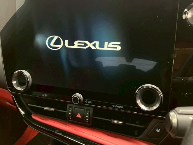 ＮＸ ＮＸ３５０ｈ　Ｆスポーツ　ワンオーナー　寒冷地　ムーンルーフ　マークレビンソン　純正１４型ナビ　全周囲モニター　デジタルインナーミラー　ＯＰ３眼ＬＥＤライト　クライメントコンシェルジュ　本革シート　シートクーラー　ＥＴＣ２．０（17枚目）