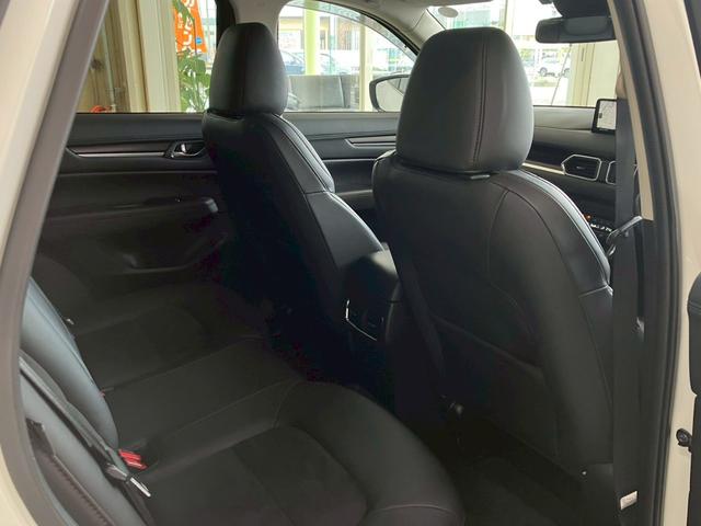 ＣＸ－５ ＸＤ　ブラックトーンエディション　４ＷＤ　純正１０インチナビ　３６０度ビューモニター　ＣａｒＰｌａｙ　パワーバックドア　アダプティブＬＥＤヘッドライト　シートヒーター　ＨＵＤ　ブラインドスポットモニター　ＡＣＣ　レーンキープ　ＥＴＣ（34枚目）