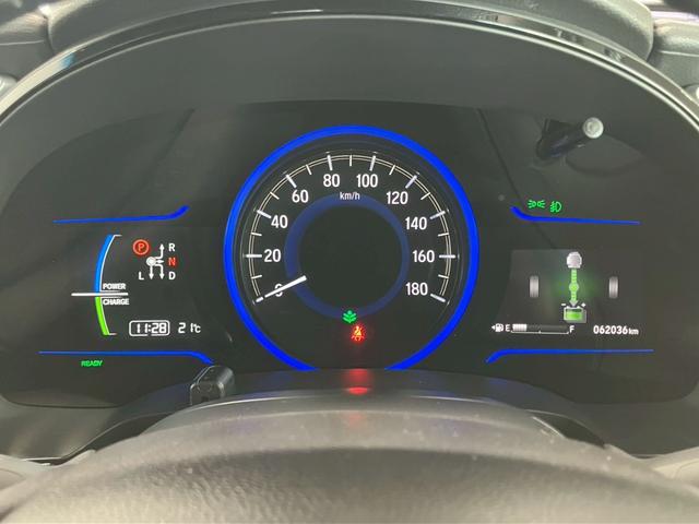 シャトル ハイブリッドＸスタイルエディション　ワンオーナー　純正ナビ　フロントカメラ　バックカメラ　フルセグＴＶ　Ｂｌｕｅｔｏｏｔｈ　ＬＥＤヘッドライト　オートライト　パドルシフト　クルコン　ステアリングリモコン　前後ドラレコ　ＯＰ１５インチＡＷ（8枚目）