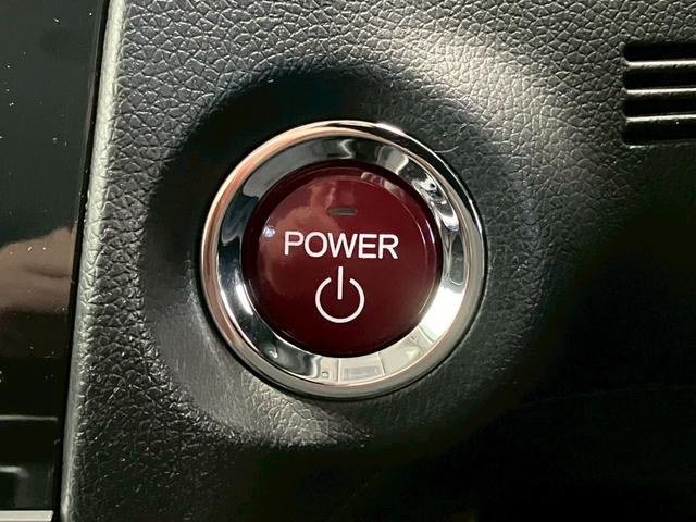 シャトル ハイブリッドＸスタイルエディション　ワンオーナー　純正ナビ　フロントカメラ　バックカメラ　フルセグＴＶ　Ｂｌｕｅｔｏｏｔｈ　ＬＥＤヘッドライト　オートライト　パドルシフト　クルコン　ステアリングリモコン　前後ドラレコ　ＯＰ１５インチＡＷ（20枚目）