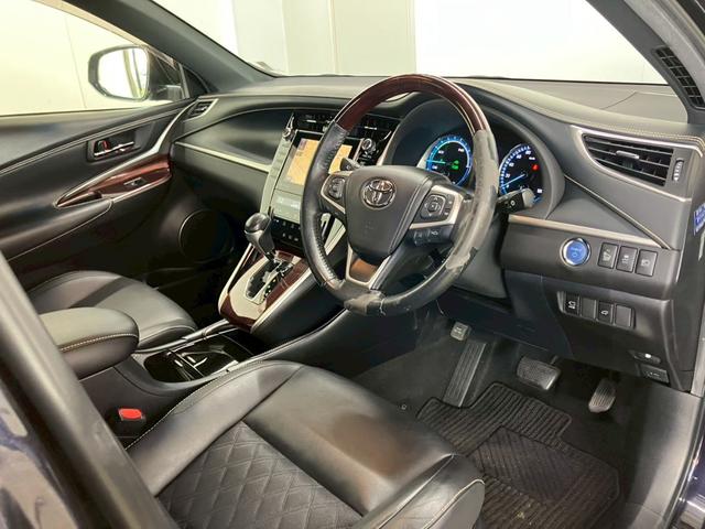 ハリアーハイブリッド プレミアム　アドバンスドパッケージ　ＪＢＬサウンド　純正８型ナビ　パノラミックビューモニター　地デジ　パワーシート　ＬＥＤライト　オートハイビーム　パワーバックドア　障害物センサー　プリクラッシュ　レーダークルーズ　レーンキープ　ＥＴＣ（27枚目）