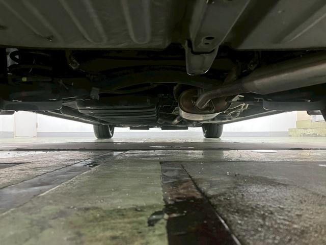 エスクァイア ハイブリッドGi 後期型 両側電動 純正9型ナビ 純正フリップダウン LEDヘッドライト オートハイビーム クルコン シートヒーター 衝突軽減ブレーキ レーンキープアシスト バックカメラ フルセグ Bluetooth(35枚目)