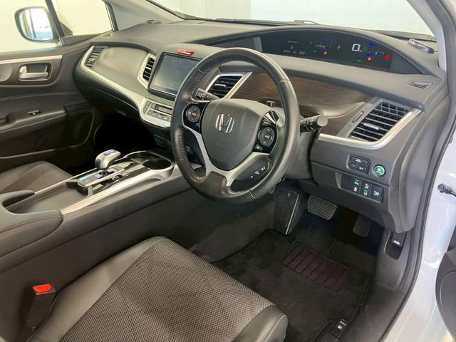 HONDA JADE HYBRID X