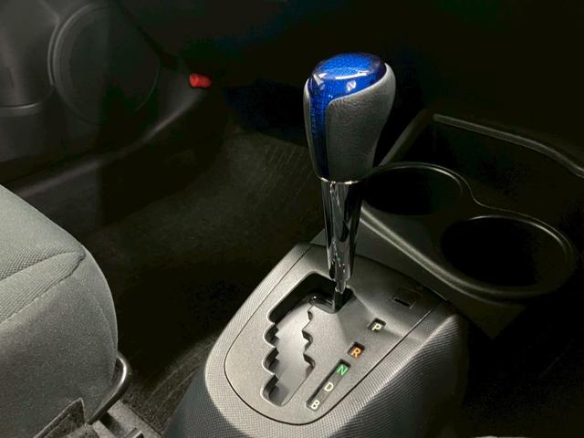 アクア S 後期型 衝突被害軽減ブレーキ レーンキープ オートハイビーム 純正ナビ バックモニター 地デジTV Bluetooth ステアリングリモコン スマートキー プッシュスタート オートエアコン ETC(18枚目)