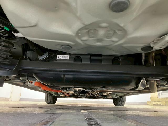 アクア S 後期型 衝突被害軽減ブレーキ レーンキープ オートハイビーム 純正ナビ バックモニター 地デジTV Bluetooth ステアリングリモコン スマートキー プッシュスタート オートエアコン ETC(32枚目)