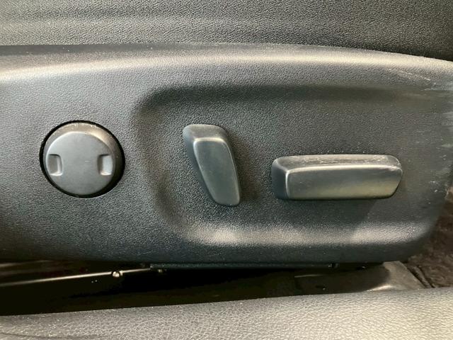 クラウンハイブリッド アスリートS クリアランスソナー LEDヘッドライト アダプティブクルーズコントロール パワーシート 純正ナビ バックカメラ フルセグTV MTモード 前後ドラレコ Bluetooth CD DVD ETC(28枚目)