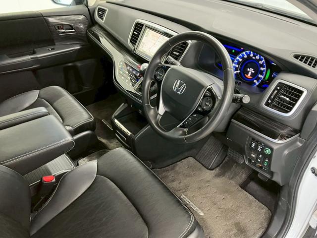 オデッセイハイブリッド ハイブリッドアブソルート・ホンダセンシングEXパック 7人乗 BSM LEDライト アルパインフリップダウ /両側電動スライドドア ハーフレザー パワーシート 衝突軽減ブレーキ レーンキープ バックカメラ フルセグ Bluetooth CD DVD(28枚目)