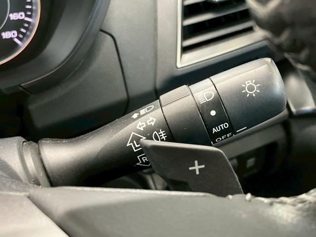 インプレッサスポーツ ２．０ｉ－Ｓアイサイト　純正８インチナビ　バックカメラ　サイドビューモニター　パワーシート　アダプティブクルーズコントロール　衝突被害軽減ブレーキ　レーンキープ　ＢＳＭ　ＬＥＤヘッドライト　ドライブレコーダー　ＥＴＣ２．０（12枚目）