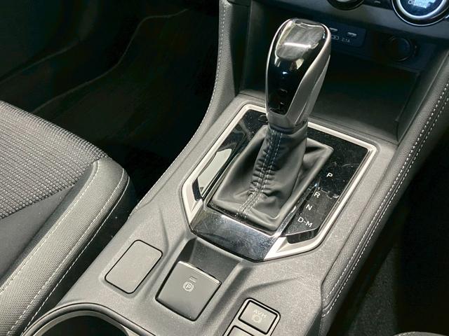 インプレッサスポーツ ２．０ｉ－Ｓアイサイト　純正８インチナビ　バックカメラ　サイドビューモニター　パワーシート　アダプティブクルーズコントロール　衝突被害軽減ブレーキ　レーンキープ　ＢＳＭ　ＬＥＤヘッドライト　ドライブレコーダー　ＥＴＣ２．０（18枚目）