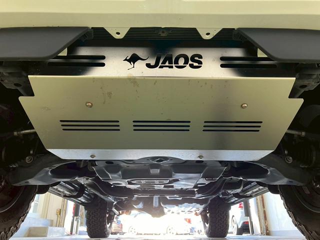 ランドクルーザープラド TX Lパッケージ 70thアニバーサリーリミテッド 1オーナー ムーンルーフ JAOSスキッププレート ガナドールマフラー RAYS18インチAW リフトアップ 9型ナビ バックカメラ シートヒーター 茶側シート LEDライト ACC セーフティセンス(10枚目)