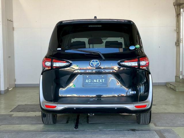 シエンタ ハイブリッドＧ　クエロ　８インチナビ　パノラミックビューモニター　フルセグＴＶ　両側電動スライド　ＬＥＤライト　オートハイビーム　シートヒーター／ステアリングヒーター　プリクラッシュ　クルーズコントロール　ドライブレコーダー（6枚目）