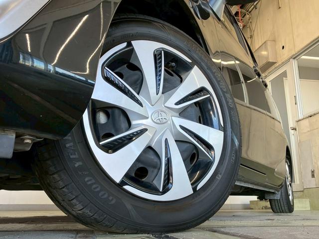 シエンタ ハイブリッドＧ　クエロ　８インチナビ　パノラミックビューモニター　フルセグＴＶ　両側電動スライド　ＬＥＤライト　オートハイビーム　シートヒーター／ステアリングヒーター　プリクラッシュ　クルーズコントロール　ドライブレコーダー（7枚目）