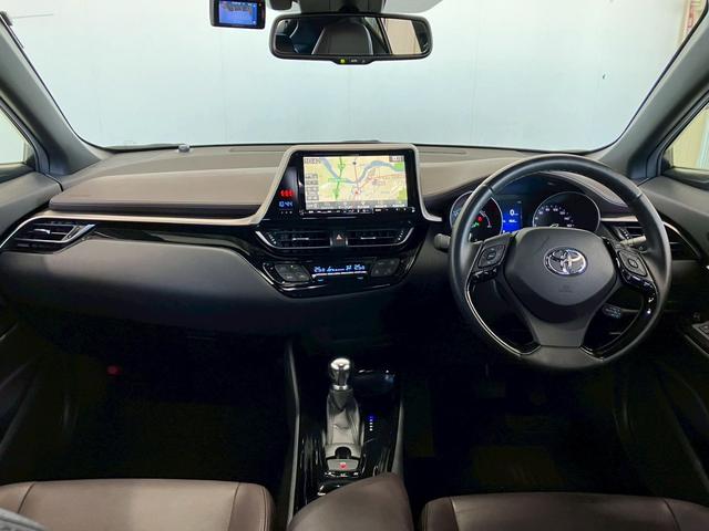 【整備工場完備】ご安心してお乗り頂くため環境を整えております。お車の定期メンテナンスの他、車検やタイヤ交換などもお任せください！