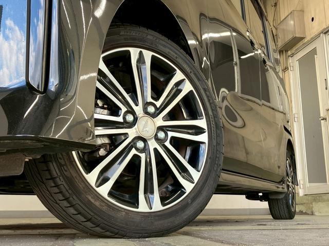 タント カスタムＲＳ　両側電動スライド　ターボ車　純正９インチディスプレイオーディオ　バックカメラ　地デジ　ＣａｒＰｌａｙ　シートヒーター　ＬＥＤヘッドライト　クリアランスソナー　衝突被害軽減ブレーキ　レーンキープ　後期型（7枚目）