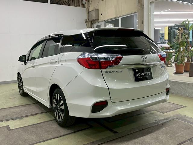 シャトル ハイブリッドＸ　ホンダセンシング　ＬＥＤヘッドライト　アダプティブクルコン　シートヒーター　ハーフレザー　ステリモ　純正ナビ　フルセグＴＶ　ＣＤ　ＤＶＤ　Ｂｌｕｅｔｏｏｔｈ　バックカメラ　純正ドラレコ　衝突軽減ブレーキ　レーンキープ（38枚目）