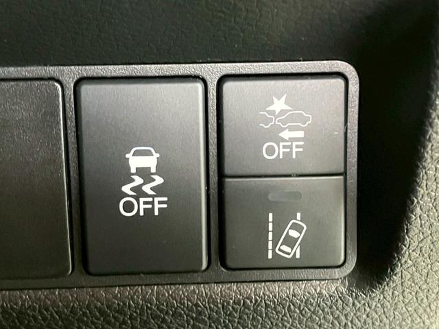 ジェイド ＲＳ・ホンダセンシング　純正９インチナビ　バックモニター　フルセグＴＶ　ＨＤＭＩ接続　ＬＥＤヘッドライト　前後ドライブレコーダー　衝突被害軽減ブレーキ　レーンキープ　アダプティブクルーズコントロール　パドルシフト　ＥＴＣ（22枚目）