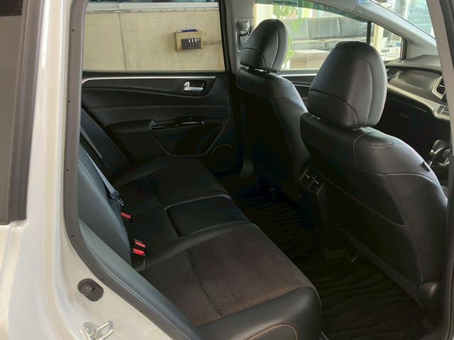 ジェイド ＲＳ・ホンダセンシング　純正９インチナビ　バックモニター　フルセグＴＶ　ＨＤＭＩ接続　ＬＥＤヘッドライト　前後ドライブレコーダー　衝突被害軽減ブレーキ　レーンキープ　アダプティブクルーズコントロール　パドルシフト　ＥＴＣ（31枚目）