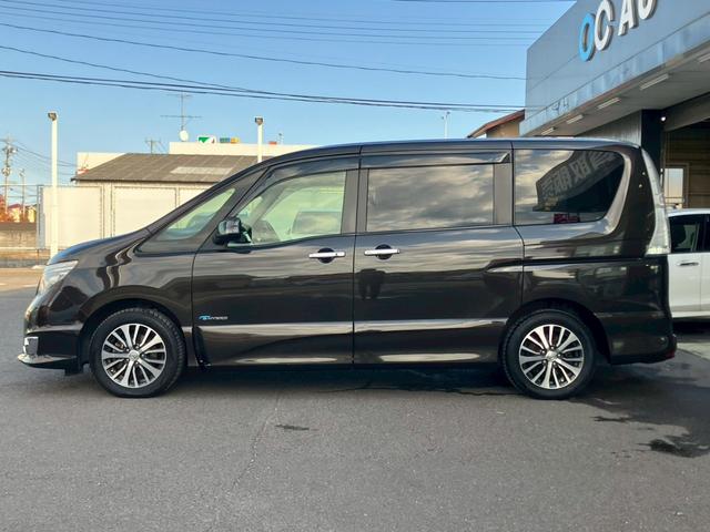 セレナ ハイウェイスター　Ｖセレクション＋セーフティ　ＳＨＶ　純正８インチナビ　純正フリップダウン　両側電動スライドドア　ＬＥＤヘッドライト　クルーズコントロール　ドラレコ　フルセグＴＶ　Ｂｌｕｅｔｏｏｔｈ　ＣＤ　ＤＶＤ　衝突軽減ブレーキ　レーンキープアシスト（5枚目）