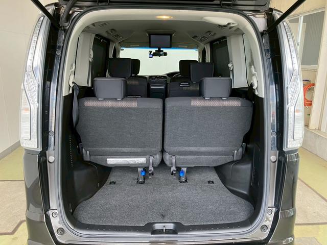 セレナ ハイウェイスター　Ｖセレクション＋セーフティ　ＳＨＶ　純正８インチナビ　純正フリップダウン　両側電動スライドドア　ＬＥＤヘッドライト　クルーズコントロール　ドラレコ　フルセグＴＶ　Ｂｌｕｅｔｏｏｔｈ　ＣＤ　ＤＶＤ　衝突軽減ブレーキ　レーンキープアシスト（30枚目）